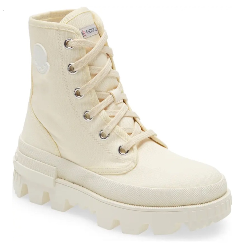 NIB $695 Moncler Pyla Water Repellent Bootie (Women) in Off-White!